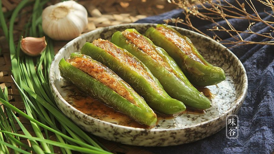 Stuffed Green Peppers (Niang Jia Jiao): Authentic Cantonese Recipe for Home Cooking