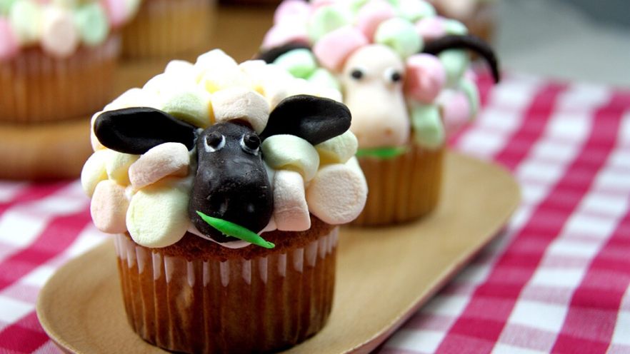 Adorable Lamb Cupcake Recipe: Step-by-Step Guide to Making Cute Lamb Cupcakes