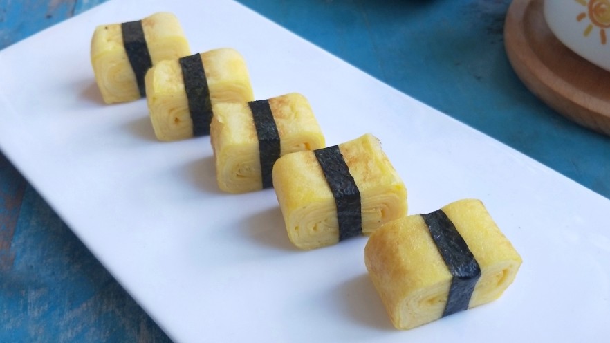 How to Make Perfect Japanese Tamagoyaki: A Fluffy, Layered Omelette Recipe for Breakfast & Beyond How to Make Perfect Japanese Tamagoyaki: A Fluffy, Layered Omelette Recipe for Breakfast & Beyond