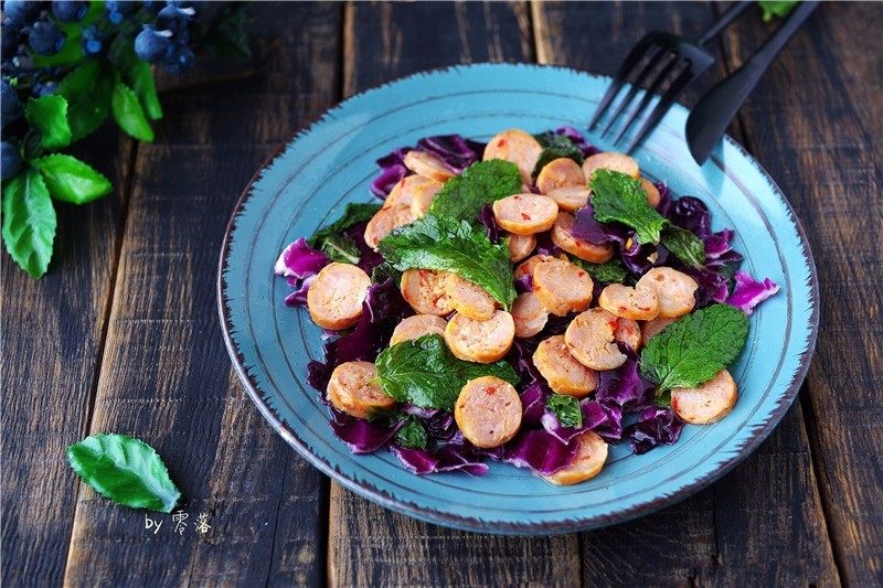 Easy Sausage & Purple Cabbage Mint Salad: Quick, Flavorful Weeknight Meal Easy Sausage & Purple Cabbage Mint Salad: Quick, Flavorful Weeknight Meal