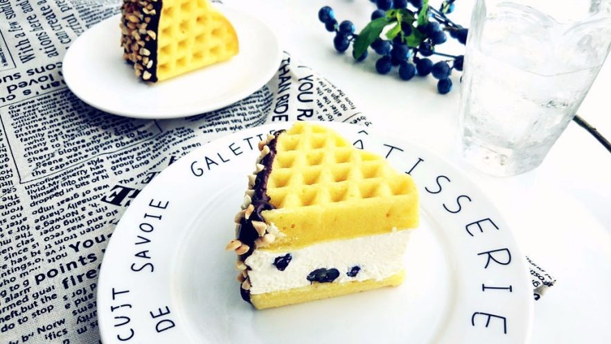 Homemade Waffle Ice Cream Sandwich Recipe: Easy, Healthy, and Perfect for Summer