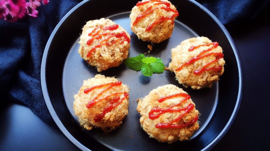 Delicious Cheese and Pork Floss Rice Balls – A Kid-Friendly, Easy Leftover Rice Recipe