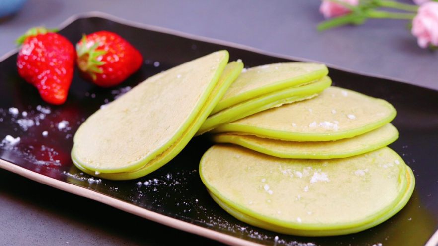 Matcha Yogurt Pancakes: Easy, Fluffy Breakfast Recipe with Step-by-Step Guide