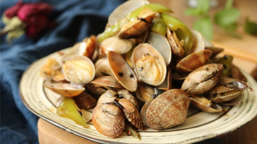 Spicy Stir-Fried Clams Recipe: Easy, Flavorful, and Low-Oil Smoke Tips
