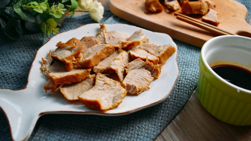 How to Make Tender Braised Beef in a Rice Cooker: Easy 15-Step Recipe