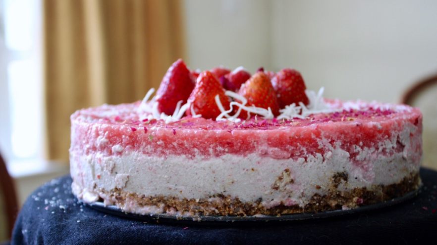 Refreshing Vanilla Fruit Cake Recipe | No Sugar Added, Healthy Summer Dessert Idea Refreshing Vanilla Fruit Cake Recipe | No Sugar Added, Healthy Summer Dessert Idea