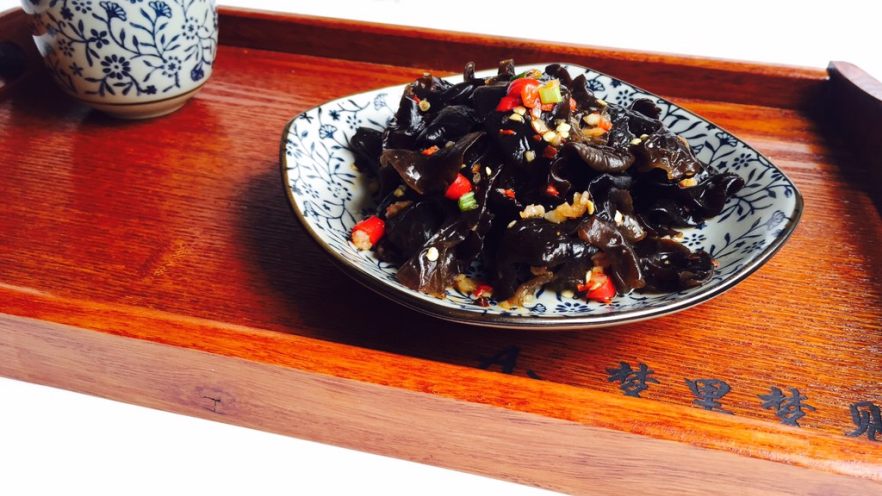 Refreshing Wood Ear Fungus Salad: The Easy Spicy Side Dish You’ll Crave