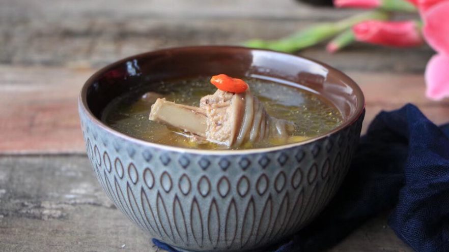 Old Mother Hen Chicken Soup: A Hearty, Nutritious Recipe for Health & Comfort Old Mother Hen Chicken Soup: A Hearty, Nutritious Recipe for Health & Comfort