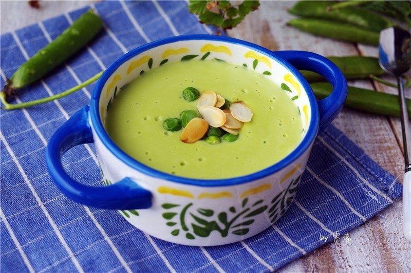 Easy Healthy No-Oil Pea Soup Recipe | Creamy Weight Loss Friendly Chowder