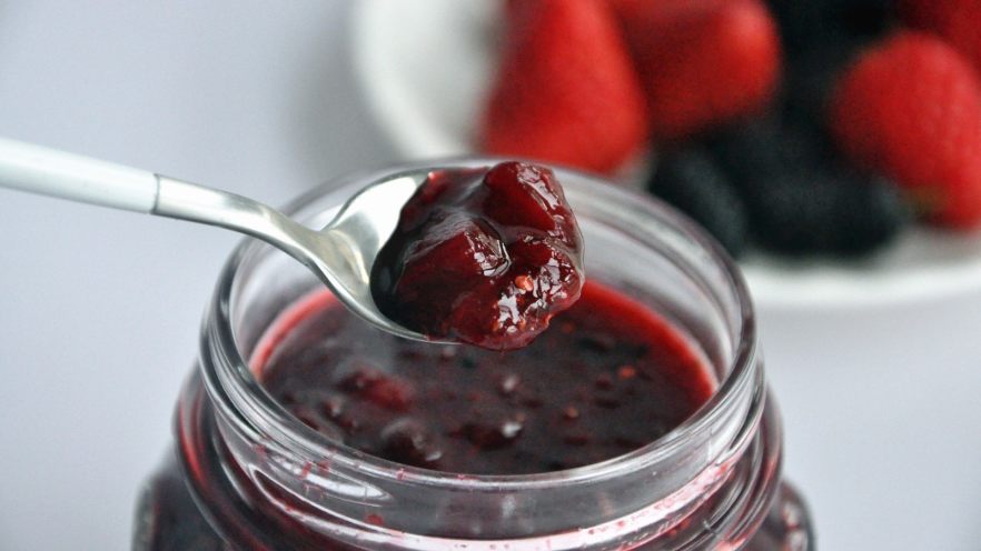 Easy Homemade Strawberry Mulberry Jam Recipe – Perfect for Seasonal Fruit Lovers Easy Homemade Strawberry Mulberry Jam Recipe – Perfect for Seasonal Fruit Lovers