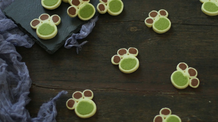 Cat Paw Cookies Recipe: Adorable Homemade Treats for Kids & Cookie Lovers