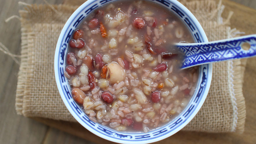 Cozy & Nutritious Congee Recipes: 3 Easy Healthy Porridge Ideas for Daily Wellness