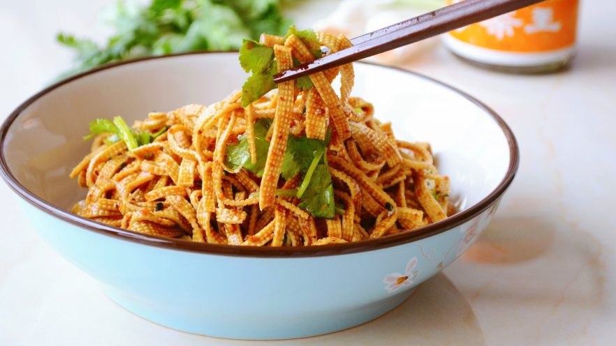 2 Key Tips for Delicious Homemade Tofu Skin Salad (Easy Recipe Included)